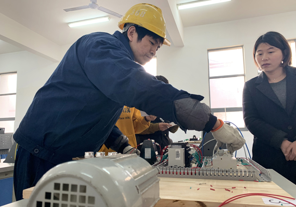 20191212095883688368 XPJ·(澳门区)公司官方网站
